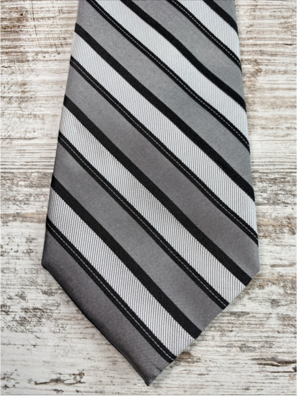 Vintage Calvin Klein Silk Tie Gray Black Silver Diagonal Stripe 57” x 3.25”